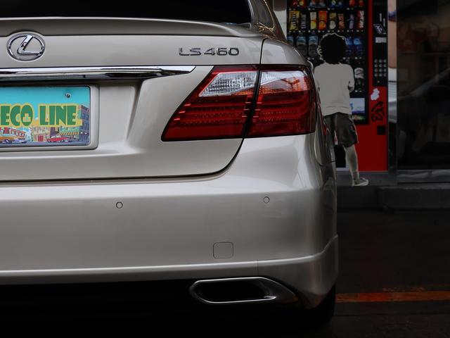 ＬＳ ＬＳ４６０　バージョンＳＺ　中期　Ｃａｒｌｓｓｏｎ２０インチ　ＳＲ　Ｓクロージャ―　アルカンタラルーフライナーＦＳＲスカート＆Ｔスポイラー　Ｐサウンド　黒革シート　シートヒーター＆ベンチレーション　Ａトランク（35枚目）