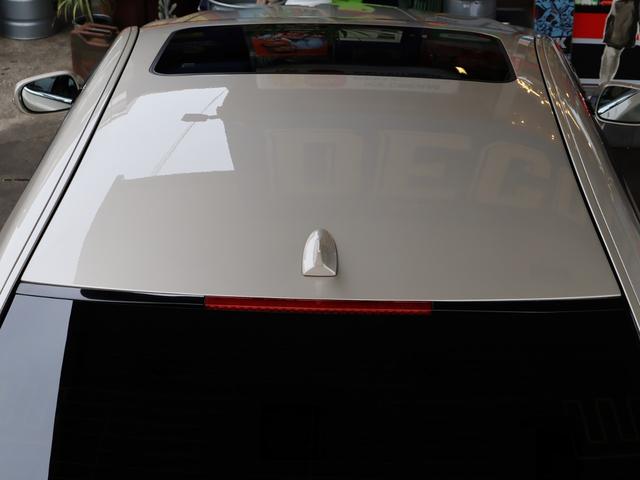 ＬＳ ＬＳ４６０　バージョンＳＺ　中期　Ｃａｒｌｓｓｏｎ２０インチ　ＳＲ　Ｓクロージャ―　アルカンタラルーフライナーＦＳＲスカート＆Ｔスポイラー　Ｐサウンド　黒革シート　シートヒーター＆ベンチレーション　Ａトランク（41枚目）