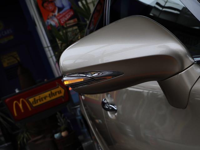 ＬＳ ＬＳ４６０　バージョンＳＺ　中期　Ｃａｒｌｓｓｏｎ２０インチ　ＳＲ　Ｓクロージャ―　アルカンタラルーフライナーＦＳＲスカート＆Ｔスポイラー　Ｐサウンド　黒革シート　シートヒーター＆ベンチレーション　Ａトランク（45枚目）