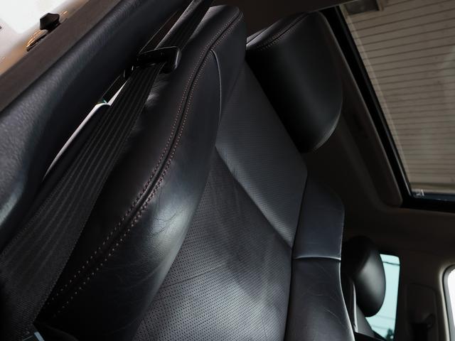 ＬＳ ＬＳ４６０　バージョンＳＺ　中期　Ｃａｒｌｓｓｏｎ２０インチ　ＳＲ　Ｓクロージャ―　アルカンタラルーフライナーＦＳＲスカート＆Ｔスポイラー　Ｐサウンド　黒革シート　シートヒーター＆ベンチレーション　Ａトランク（57枚目）