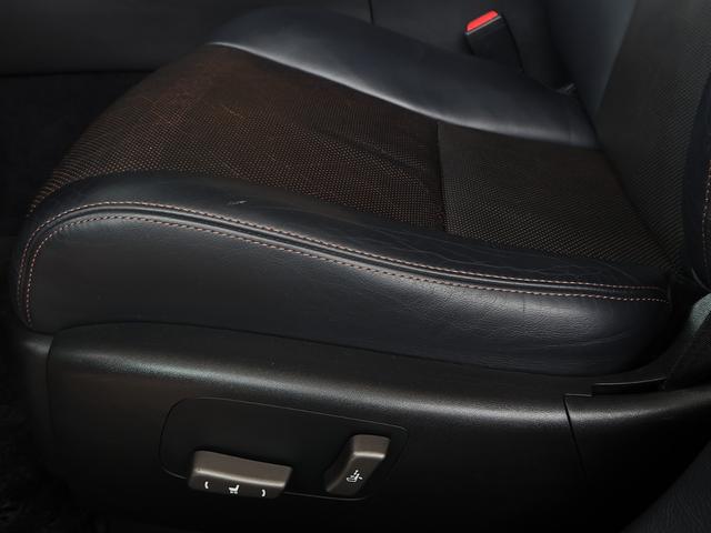 ＬＳ ＬＳ４６０　バージョンＳＺ　中期　Ｃａｒｌｓｓｏｎ２０インチ　ＳＲ　Ｓクロージャ―　アルカンタラルーフライナーＦＳＲスカート＆Ｔスポイラー　Ｐサウンド　黒革シート　シートヒーター＆ベンチレーション　Ａトランク（60枚目）