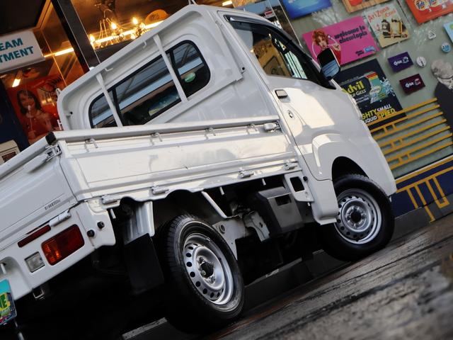 �z�[���y�[�W�ɂā��u���O���J�݂��Ă܂��̂ŁA���񑫂��^��ł���������΍K���ł��I���������܂������Ǝv���čX�V���I�����k�h�m�d�ł����A���^�C���ŉ�b���y���߂܂��I���񂨋C�y�ɂ����k���������B