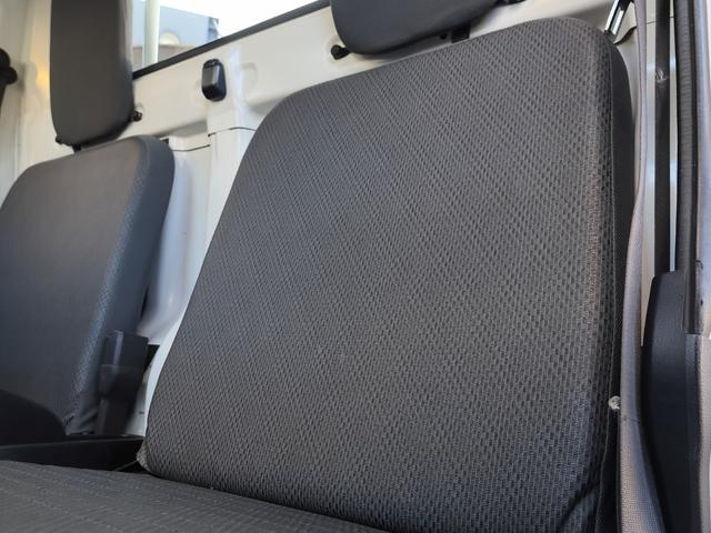 �f�R���C���̎ԗ��͑S�ԑ��s�e�X�g�m�F�ςł������܂��B���S���Ă���肢��������ԗ���W�����Ă���܂��B�����������E�߂����ԗ��݂̂��ē����Ă���܂��B����Z���X�������Ă��������B�y������Ԃ�񋟂��܂��B