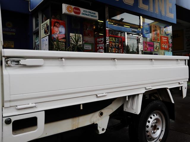 �c�d�b�n�k�h�m�d�ł́A���M�������ăG���W�����[���A�^�C���n�E�X�̓����A�h�A�̓����A�e�����錄�Ԃ��Y��ɕۂ��Ă���܂��B�����̂��q�l�͂���]�ӏ��������܂�����ʐ^�����[���ɂĂ��Ή��������܂��B