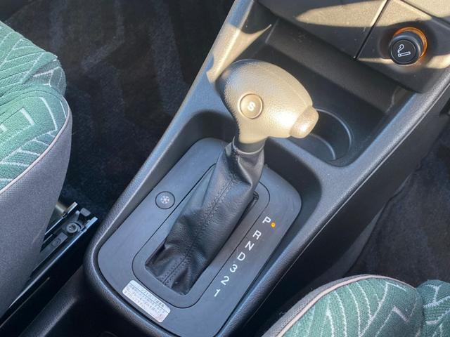 受注生産品 トラヴィック 2 2 Sパッケージ 走行キロ 修復歴無し 3列シート Spa Rumba Fr