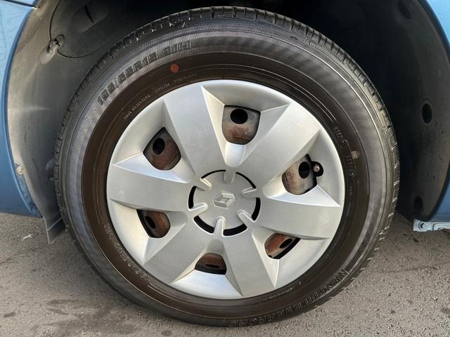カングー １．６　純正５速マニュアル　走行１１０００キロ　修復歴無し　ディーラー車　両側スライドドアドア　電動格納ミラー　キーレスエントリー（47枚目）