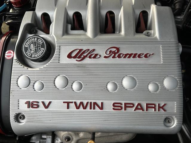 アルファ１４５ クアドリフォリオ　純正５速　ワンオーナー　車高調　修復歴無し　ディーラー車　ＥＴＣ　ドライブレコーダー　ＣＤ再生　キーレスエントリー（17枚目）