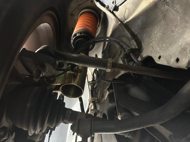 アルファ１４５ クアドリフォリオ　純正５速　ワンオーナー　車高調　修復歴無し　ディーラー車　ＥＴＣ　ドライブレコーダー　ＣＤ再生　キーレスエントリー（52枚目）
