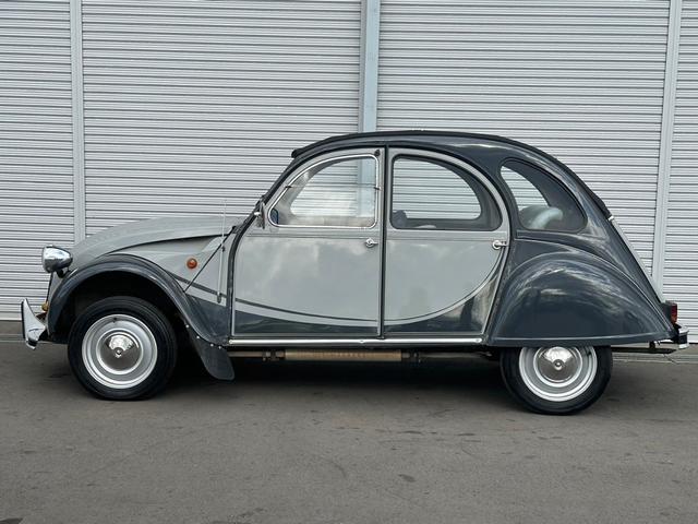 ２ＣＶ６ 　２ＣＶ　４速ＭＴ　左ハンドル　元群５９ナンバー　車検令和７年１月　グレーツートン（6枚目）