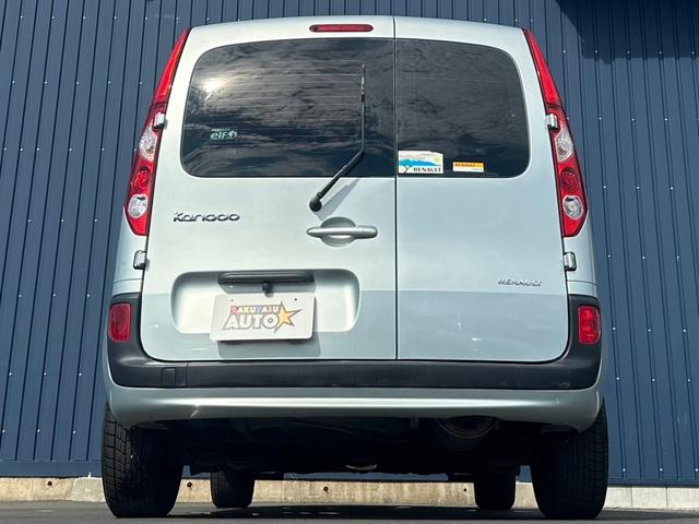カングー １．６　純正５速　タイミングベルト・ウォーターポンプ交換済み　ＥＴＣ　ディーラー車　車検令和７年１０月　修復歴無し　ドライブレコーダー　オートクルーズコントロール　フォグランプ　両側スライドドア　５ＭＴ（12枚目）