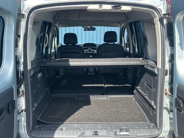 カングー １．６　純正５速　タイミングベルト・ウォーターポンプ交換済み　ＥＴＣ　ディーラー車　車検令和７年１０月　修復歴無し　ドライブレコーダー　オートクルーズコントロール　フォグランプ　両側スライドドア　５ＭＴ（16枚目）