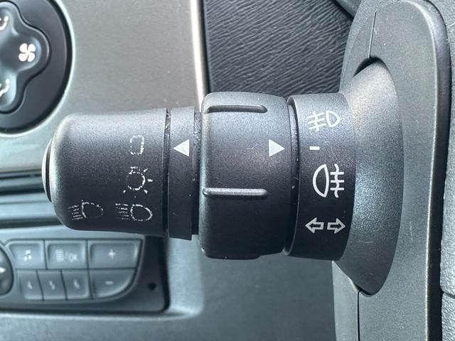 カングー １．６　純正５速　タイミングベルト・ウォーターポンプ交換済み　ＥＴＣ　ディーラー車　車検令和７年１０月　修復歴無し　ドライブレコーダー　オートクルーズコントロール　フォグランプ　両側スライドドア　５ＭＴ（26枚目）