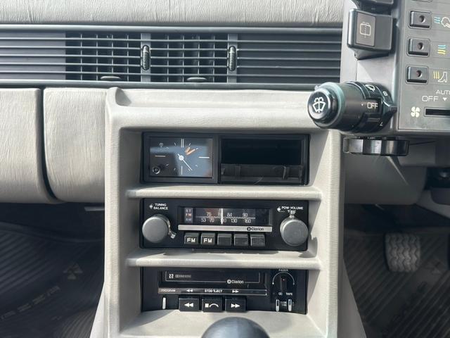 ピアッツァ ＸＬ　純正５速　ＪＲ１３０　走行６４０００キロ　修復歴無し　セミリトラクタブルライト　アルミホイール　エアコン　５ＭＴ　マニュアル車（26枚目）