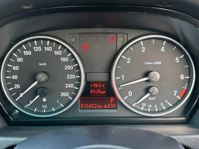 ３シリーズ ３２０ｉ　走行１６０００キロ　修復歴無し　ディーラー車　パワーシート　ＭＴモード　１６インチアルミホイール　ＴＶ・ＤＶＤ再生　ドライブレコーダー　ＭＴモード付き　フロントフォグランプ（26枚目）