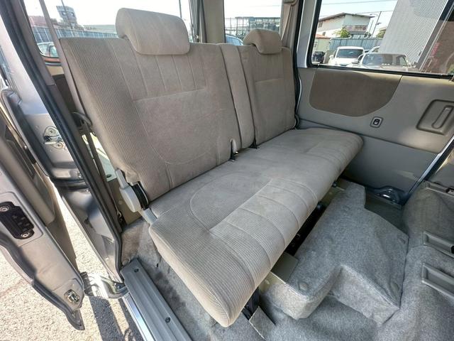 アトレーワゴン フレンドシップ　スローパー　リヤシートレス仕様　折り畳み補助シート付　ターボ　走行６１０００キロ　修復歴無し　車検令和８年７月　ラジオ再生　両側スライドドア（22枚目）