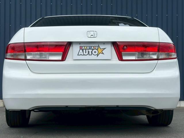 アコード 　２．４　左ハンドル　走行８５０００キロ　サンルーフ　車高調　メーターマイル表記　本革シート　１７インチアルミホイール　シートヒーター　オートクルーズコントロール　パワーシート　ＥＴＣ（12枚目）