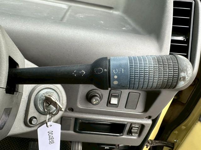 エスカルゴ ベースグレード　Ｇ２０　ノーマルルーフ　修復歴無し　ベンチシート　パイクカー　インパネＡＴ　カタツムリ（26枚目）