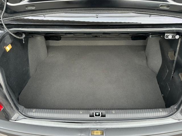 アストラ カブリオ　左ハンドル　走行５２０００キロ　修復歴無し　ディーラー車　１４インチアルミホイール　リアフォグランプ　ナビ（19枚目）