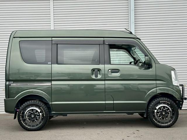 エブリイ ジョインターボ　ハイルーフ　４ＷＤ　純正５速　修復歴無し　ＤＡ１７Ｖ　ＩＣターボ　Ｆｏｒｅｓｔ　Ａｕｔｏ　Ｆａｃｔｏｒｙカスタム　リフトアップ　グリルガード　リアピラーバー　１４インチアルミ　ナビ・ＴＶ　５ＭＴ（8枚目）