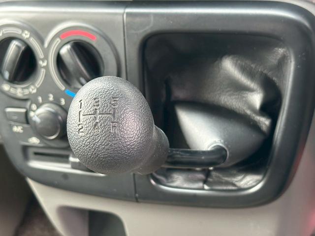 エブリイ ジョインターボ　ハイルーフ　４ＷＤ　純正５速　修復歴無し　ＤＡ１７Ｖ　ＩＣターボ　Ｆｏｒｅｓｔ　Ａｕｔｏ　Ｆａｃｔｏｒｙカスタム　リフトアップ　グリルガード　リアピラーバー　１４インチアルミ　ナビ・ＴＶ　５ＭＴ（37枚目）
