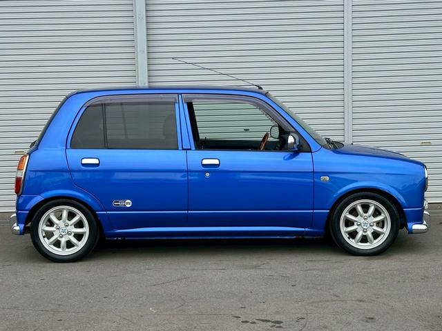 ミラジーノ ミニライトスペシャルターボ 純正5速 ターボ  L700S momoステアリング キーレス Bluetooth接続 電動格納ミラー CD・ラジオ再生 ミニライト14インチアルミホイール 5MT フロントフォグランプ(8枚目)