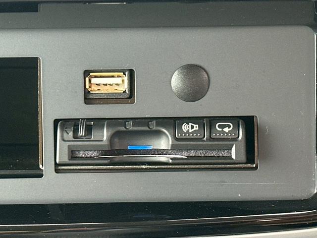 カングー フォーミュラ　エディション　限定３０台　ターボ　ディーラー車　バックカメラ　フルセグＴＶ　ＭＴモード付き　オートクルーズコントロール　修復歴無し　ＥＳＣ　　アルミホイール　フロントフォグランプ　両側スライドドア（50枚目）
