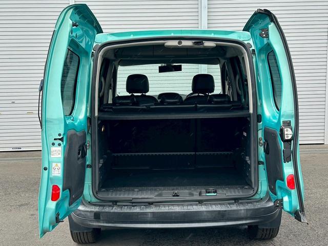 カングー クルール　限定９０台　純正５速　タイミングベルト・ウォーターポンプ交換済　オートクルーズコントロール　電動格納ミラー　キーレス　ＥＴＣ　限定色ブルークレール　両側スライドドア　フロントフォグランプ（15枚目）