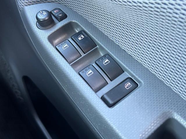 電動格納ミラーつき!