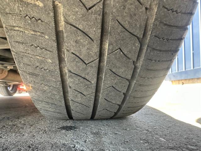 弊社では予め条件や予算などで車種を絞っていただきご案内させていただいております。