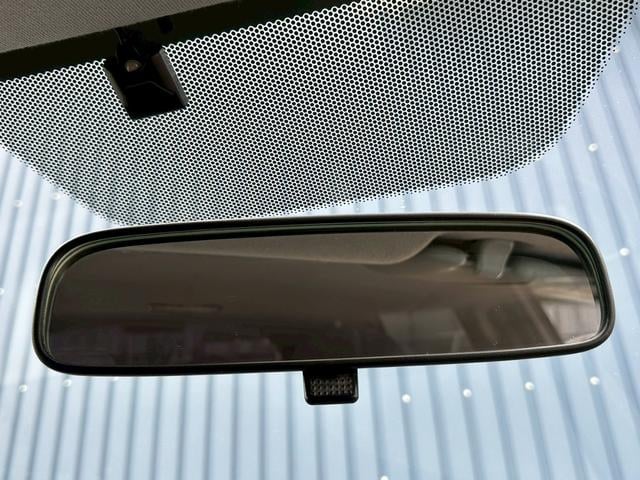 フィット G 純正5速 GE6 修復歴無し 車検令和9年1月 タイミングチェーン ナビ・TV 無限15インチアルミホイール 5MT マニュアル車(34枚目)