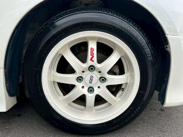 フィット G 純正5速 GE6 修復歴無し 車検令和9年1月 タイミングチェーン ナビ・TV 無限15インチアルミホイール 5MT マニュアル車(47枚目)