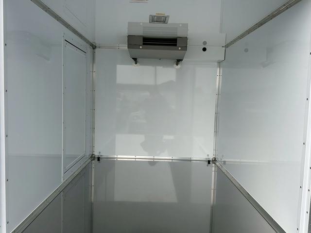 ミニキャブトラック M 4WD 冷凍冷蔵車 東プレ製中温仕様 サイドドア キーレス PW リヤソナー オートライト(18枚目)