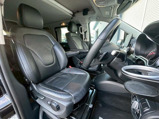 Vクラス V220d マルコポーロホライゾン ディーゼルターボ 走行68000キロ 車検令和8年7月 ポップアップルーフ 両側電動スライドドア 電動リアゲート 本革シート 全周囲カメラ  アルミホイール フロントフォグランプ シートエアコン(23枚目)