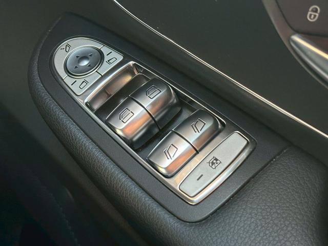 Vクラス V220d マルコポーロホライゾン ディーゼルターボ 走行68000キロ 車検令和8年7月 ポップアップルーフ 両側電動スライドドア 電動リアゲート 本革シート 全周囲カメラ  アルミホイール フロントフォグランプ シートエアコン(59枚目)