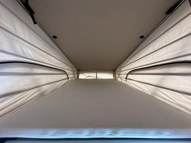 Vクラス V220d マルコポーロホライゾン ディーゼルターボ 走行68000キロ 車検令和8年7月 ポップアップルーフ 両側電動スライドドア 電動リアゲート 本革シート 全周囲カメラ  アルミホイール フロントフォグランプ シートエアコン(75枚目)