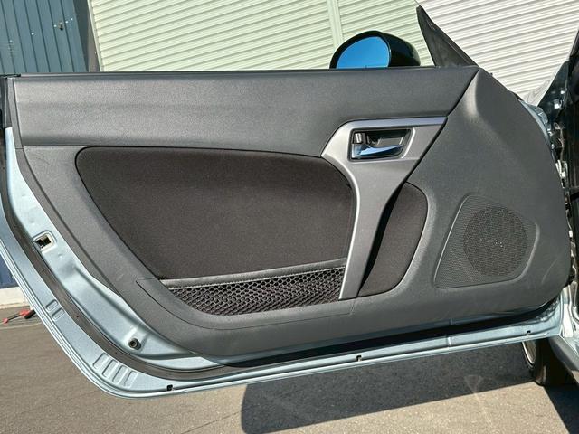 コペン ローブ S ターボ MTモード 純正レカロシート フジツボマフラー タナベタワーバー D-SPORTトランクバー フロアAT タイミングチェーン ETC 16インチアルミ プッシュスタート フロントフォグランプ(45枚目)