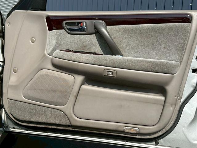 クラウン ロイヤルエクストラ フェンダーミラー JZS171 修復歴無し 1JZエンジン キーレスエントリー 104237km時タイミングベルト交換ステッカー有 フロントフォグランプ(35枚目)