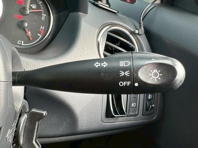 スイフト スポーツ 純正5速 GReddy車高調 WORK17インチアルミホイール タイミングチェーン ZC31S 修復歴無し 5MT マニュアル車 フロントフォグランプ(27枚目)