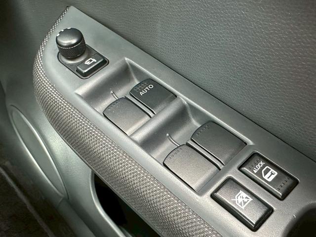 スイフト スポーツ 純正5速 GReddy車高調 WORK17インチアルミホイール タイミングチェーン ZC31S 修復歴無し 5MT マニュアル車 フロントフォグランプ(45枚目)