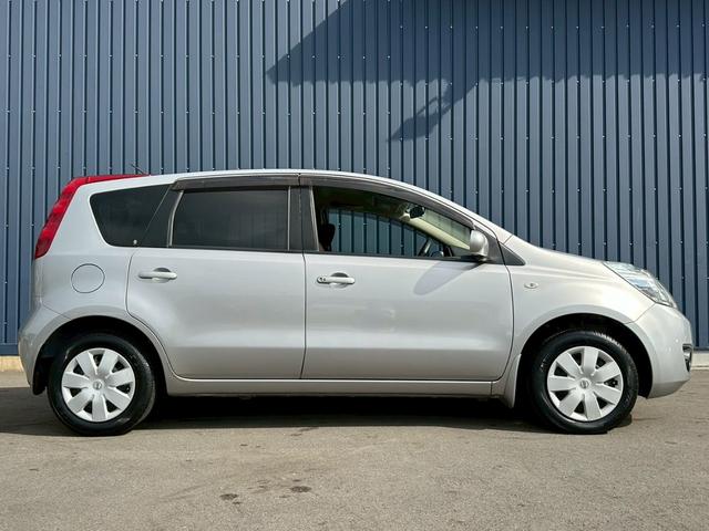 ノート 16X 純正5速 タイミングチェーン ZE11 走行37000キロ HR16エンジン スマートキー 修復歴無し 5MT マニュアル車(8枚目)