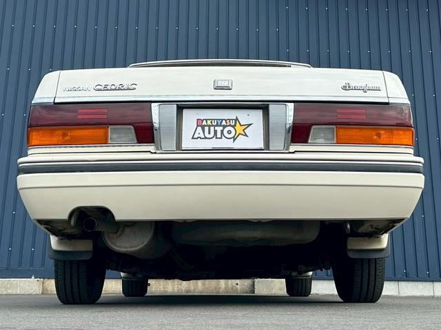 セドリック ブロアム ベンコラ Y31 ワンオーナー 6人乗り 修復歴無し 走行86000キロ車検令和9年8月 VG20エンジン 後席パワーシート フロントフォグランプ(14枚目)