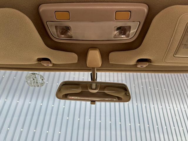 セドリック ブロアム ベンコラ Y31 ワンオーナー 6人乗り 修復歴無し 走行86000キロ車検令和9年8月 VG20エンジン 後席パワーシート フロントフォグランプ(33枚目)