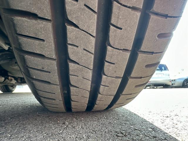 セドリック ブロアム ベンコラ Y31 ワンオーナー 6人乗り 修復歴無し 走行86000キロ車検令和9年8月 VG20エンジン 後席パワーシート フロントフォグランプ(44枚目)