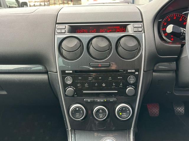 アテンザスポーツ ２３Ｓ　純正６速　走行６１０００キロ　後期　クラッチディスク交換済み　バックカメラ　修復歴無し　ＧＧ３Ｓ　６ＭＴ　マニュアル車　フロントフォグランプ　アルミホイール（30枚目）