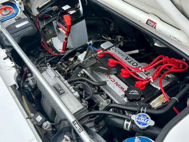 ＭＲ２ Ｇ　純正５速　ＡＷ１１　ノーマルルーフ　４ＡＧエンジン搭載　Ｆ・Ｒタワーバー　タイミングベルト交換ステッカー有　ＴＲＤ１５インチアルミホイール　５ＭＴ　マニュアル車　フロントフォグランプ（21枚目）