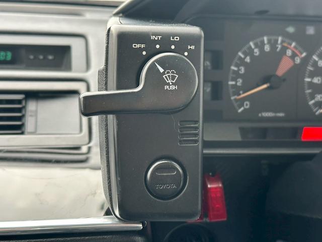 ＭＲ２ Ｇ　純正５速　ＡＷ１１　ノーマルルーフ　４ＡＧエンジン搭載　Ｆ・Ｒタワーバー　タイミングベルト交換ステッカー有　ＴＲＤ１５インチアルミホイール　５ＭＴ　マニュアル車　フロントフォグランプ（29枚目）