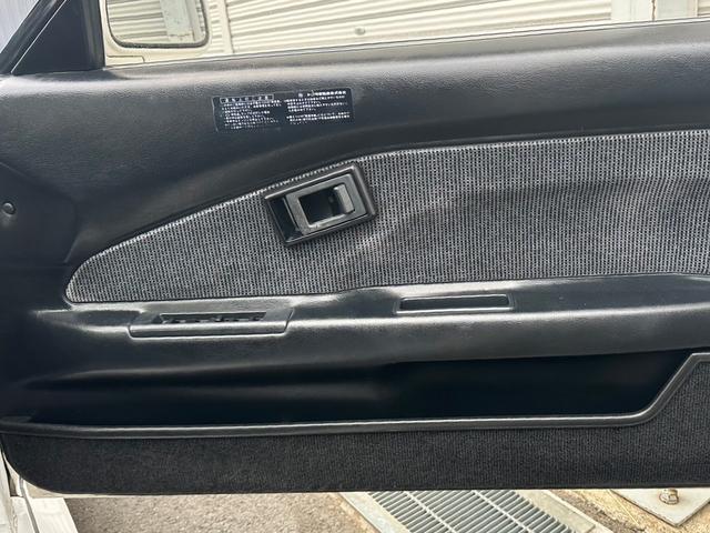 ＭＲ２ Ｇ　純正５速　ＡＷ１１　ノーマルルーフ　４ＡＧエンジン搭載　Ｆ・Ｒタワーバー　タイミングベルト交換ステッカー有　ＴＲＤ１５インチアルミホイール　５ＭＴ　マニュアル車　フロントフォグランプ（39枚目）