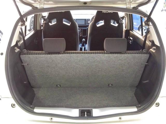 アルトワークス ベースグレード ターボ 純正5速 修復歴無し HA36S タイミングチェーン 車検令和9年4月 15インチアルミホイール プッシュスタート 純正RECAROシート オートライト 5MT フロントフォグランプ(17枚目)