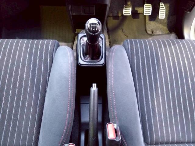 アルトワークス ベースグレード ターボ 純正5速 修復歴無し HA36S タイミングチェーン 車検令和9年4月 15インチアルミホイール プッシュスタート 純正RECAROシート オートライト 5MT フロントフォグランプ(40枚目)