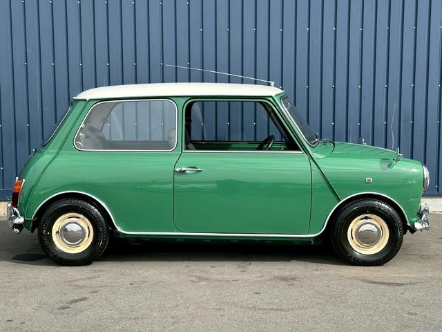 MINI  キャブ 純正4速 令和9年4月 ツートンルーフ スミスメーター センターメーター 4MT マニュアル車(8枚目)